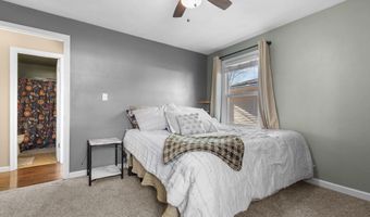 1120 E LAYTON Ave, Appleton, WI 54915