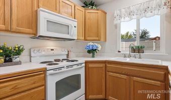 3120 Ray Ave, Caldwell, ID 83605