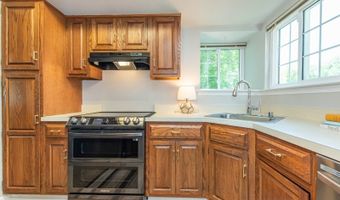 31 Sage Ct, Bedminster, NJ 07921