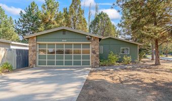 1523 SE Bronzewood Ave, Bend, OR 97702