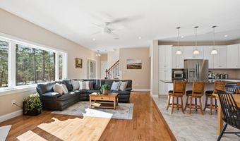 165 Lyman Rd, Berlin, MA 01503