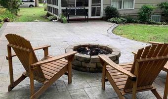105 Austin Ave, Absecon, NJ 08201