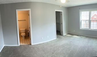 693 Elmwood Pt, Aurora, OH 44202