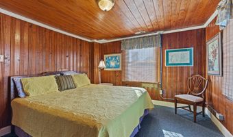 202 Glenn St, Atlantic Beach, NC 28512