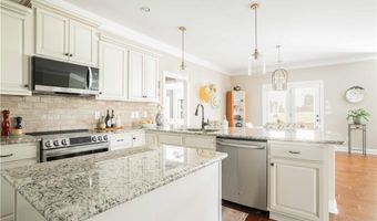 104 Wyatt Dr, Advance, NC 27006