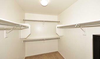 1821 W KURALT Dr, Anthem, AZ 85086