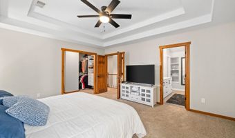 618 OAKHURST Dr, Cheyenne, WY 82009