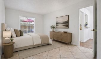 1256 PIN OAK Dr, Apopka, FL 32703
