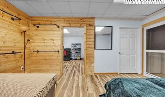 9211 N NC Hwy 194 N, Lansing, NC 28643