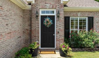 154 GARDENSIDE Dr, Alabaster, AL 35007