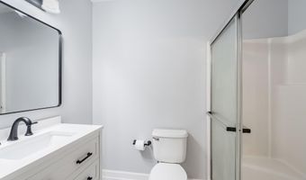 119 Sandpiper Ln, Bayville, NJ 08721