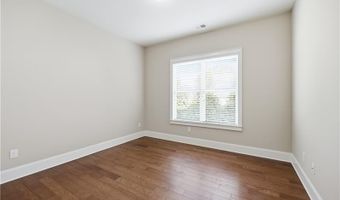 805 Creekside Trl, Alpharetta, GA 30004