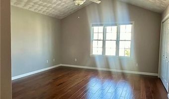 149 Cheshire Dr, Cranston, RI 02921