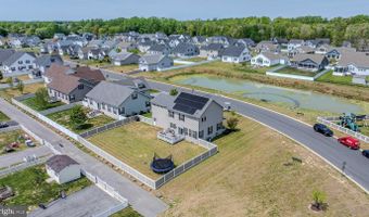 160 PONDS EDGE Dr, Felton, DE 19943