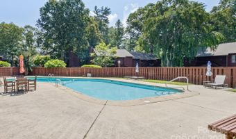 107 Cedar Forest Trl 107, Asheville, NC 28803