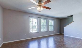 1062 10th Ave NW, Altoona, IA 50009