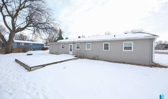 501 S 5th Ave, Brandon, SD 57005