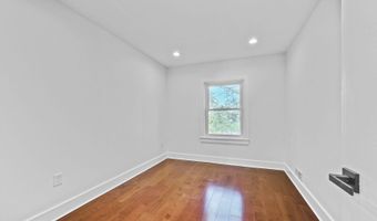 10222 ARIZONA Cir 18, Bethesda, MD 20817