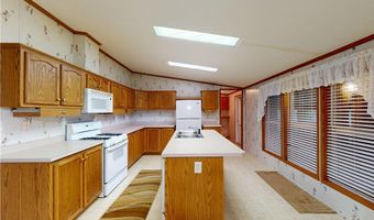 6855 Woodard Rd, Andover, OH 44003