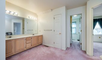 142 PRIMROSE Ln, Reading, PA 19610