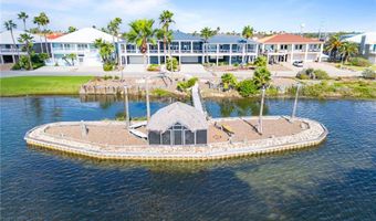 134 Bay Harbor Dr, Aransas Pass, TX 78336