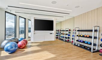 987 Queen St 1806, Honolulu, HI 96814
