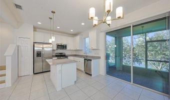 6222 CAMINO Dr, Apollo Beach, FL 33572