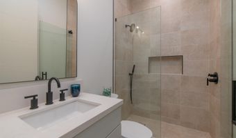 111 Mehana Rd A, Haiku, HI 96708