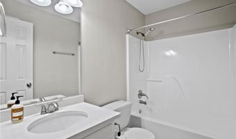 1027 Regency Dr, Acworth, GA 30102