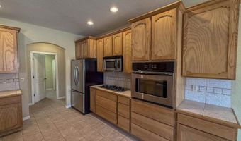 3308 Sequoia Ave, Alamogordo, NM 88310