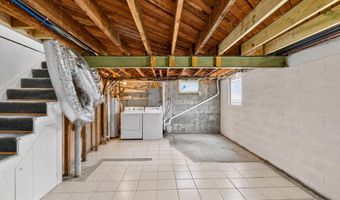 2218 FARRINGTON Ave, Alexandria, VA 22303