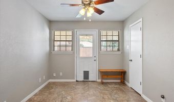 102 E Hopper St, Alvarado, TX 76009