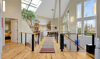 2140 Atwood Dr, Anchorage, AK 99517