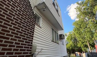 105 S OAK Ave, Aldan, PA 19018