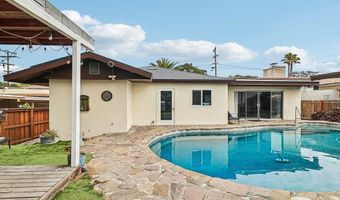 9535 Lakeview Dr, La Mesa, CA 91942