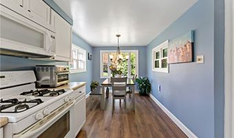 122 Strawberry Aly, Aliquippa, PA 15001