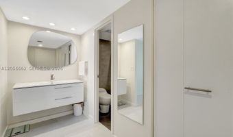 3675 N Country Club Dr 2310, Aventura, FL 33180