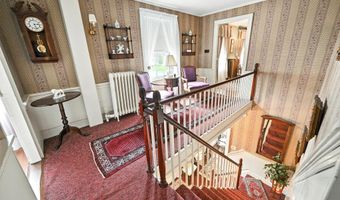 43 Green St, Augusta, ME 04330