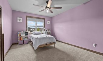 W5553 HOELZEL Way, Appleton, WI 54915