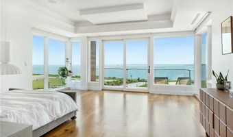 511 Ocean Ave, Newport, RI 02840