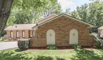 6843 Glacier Dr, Indianapolis, IN 46217