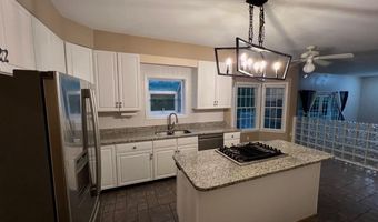 912 HARMONY Ave, Arnold, MD 21012