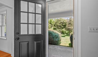 91 Allyn Ln, Barnstable, MA 02630