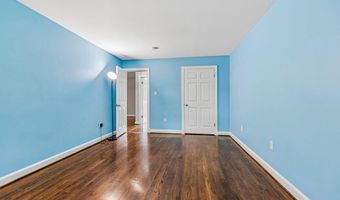 3802 IVANHOE Ln, Alexandria, VA 22310