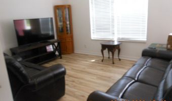 107 15th St, Apalachicola, FL 32320