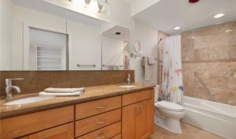 421 Bellevue Ave 2A, Newport, RI 02840