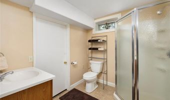4 Wabasso Ter, Middletown, RI 02842