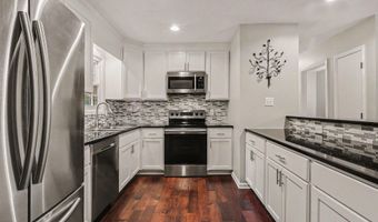 9208 Holly Springs Rd, Apex, NC 27539