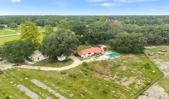 1750 SW 17th Ter, Bell, FL 32619