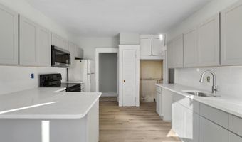 50 Hillside Pl, Bristol, CT 06010